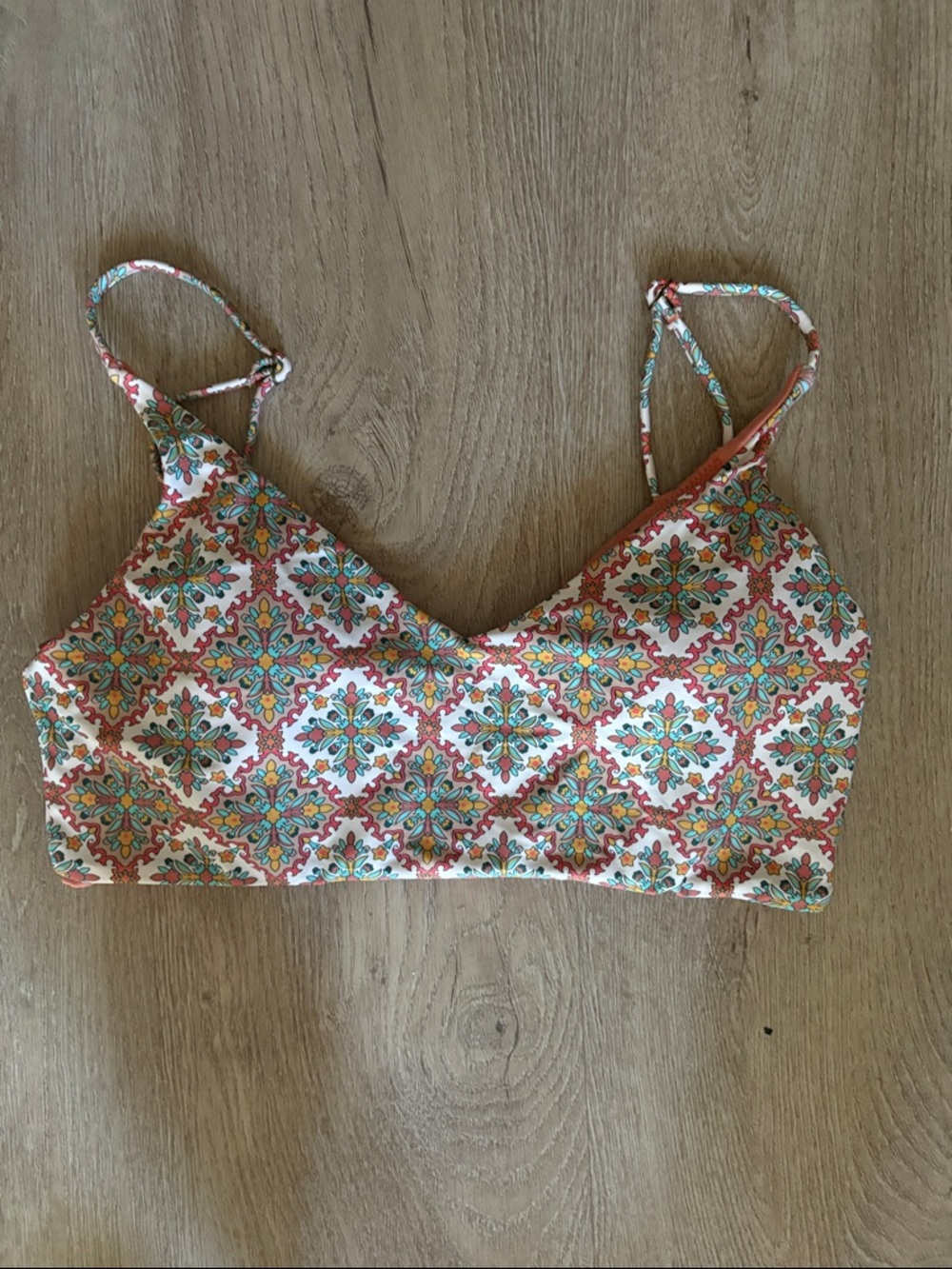 New O'Neill Multicolor Floral Tile Print Bikini Top